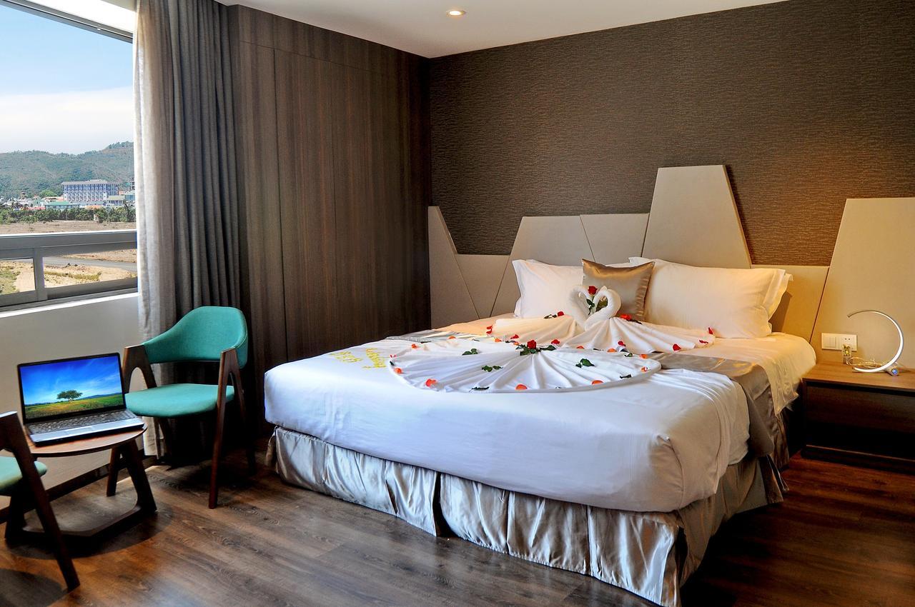 Bb Hotel Nha Trang Exterior photo