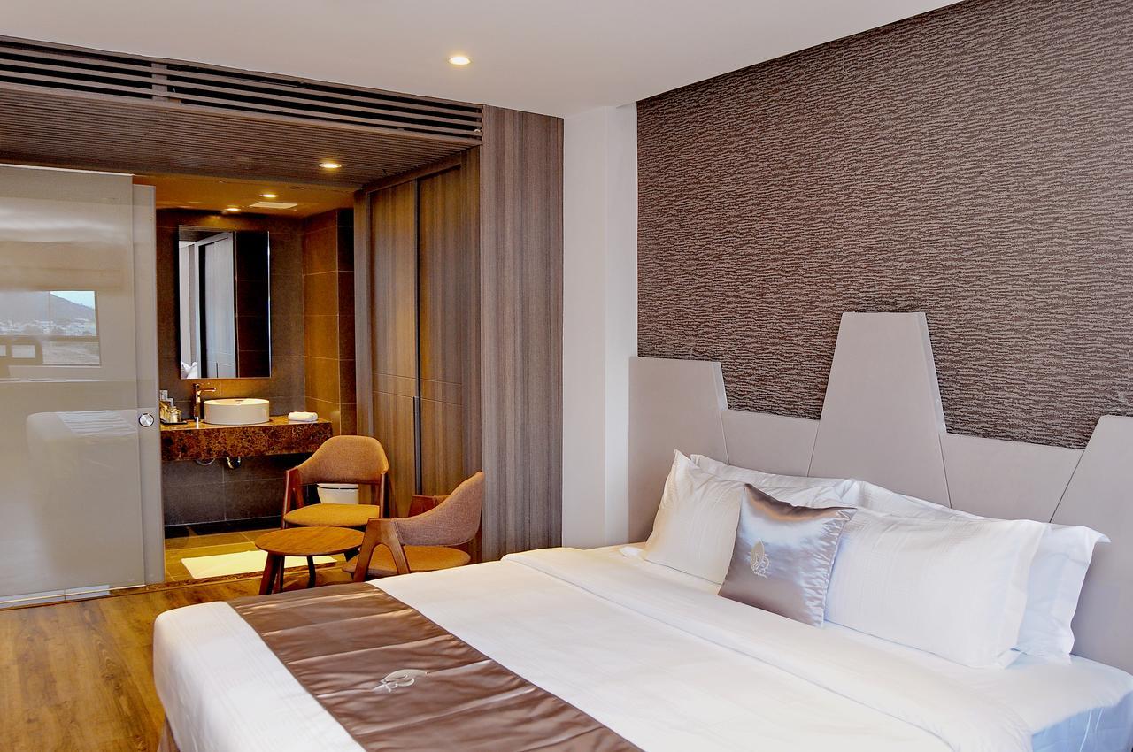 Bb Hotel Nha Trang Exterior photo